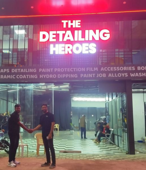 The Detailing Heros